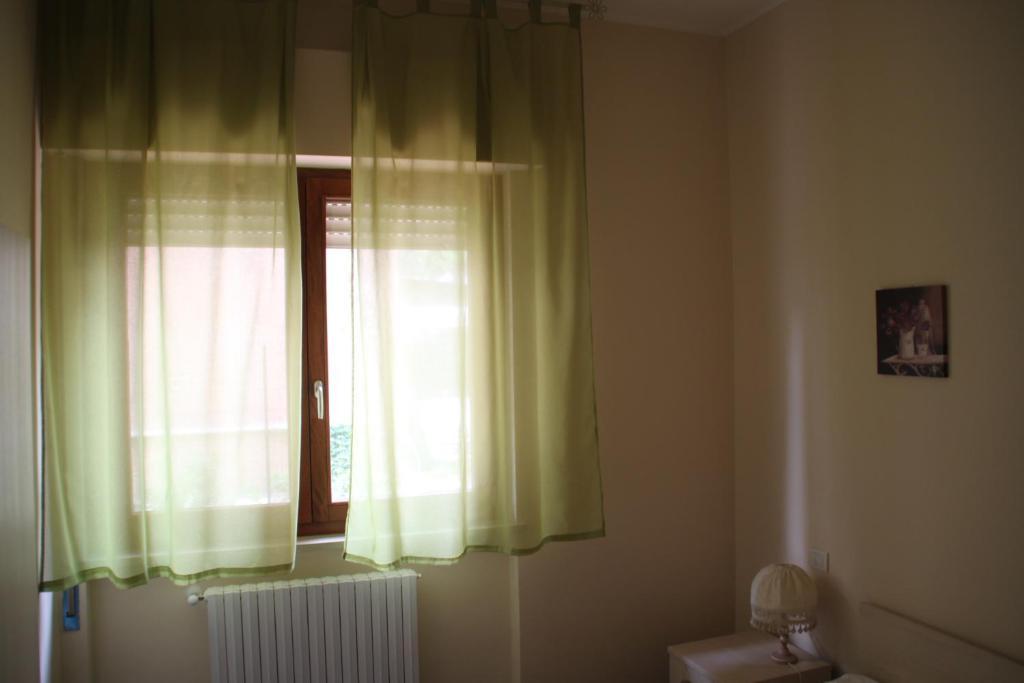 Un Posto Al Sole Bed & Breakfast Франкавила ал Маре Стая снимка